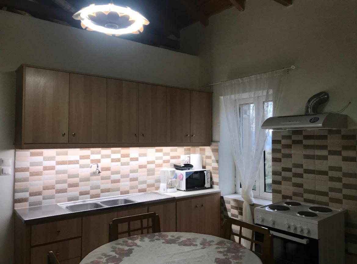 度假居 Barbajonn's Stone House Monemvasía